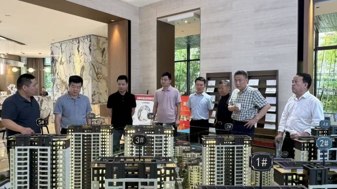 甘肃建投领导陈志亮一行调研无锡百郦华庭项目